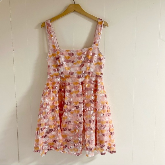 Maya Deluxe Sequin Heart Dress in Pink sz 8 - Picture 2 of 5